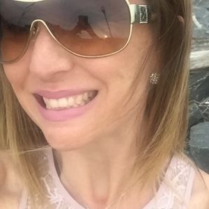 Meet your Posher, Carissa