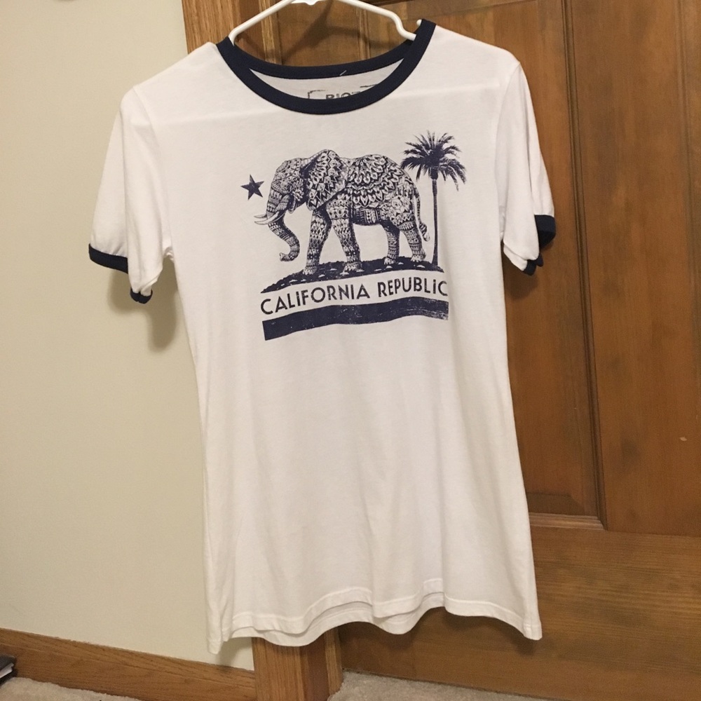 Pacsun Tshirt