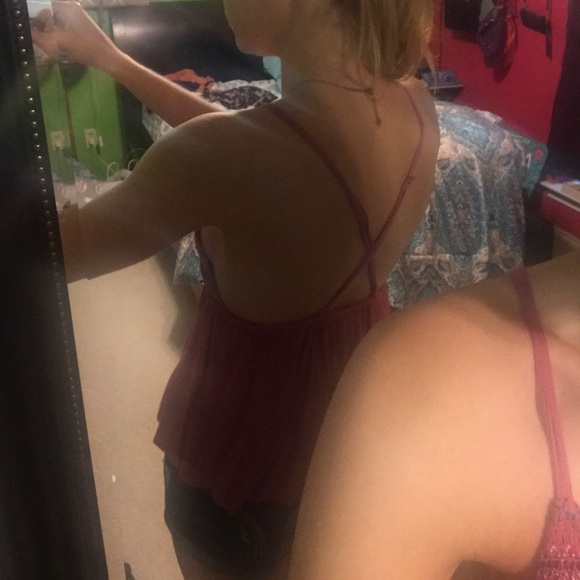 Forever 21 cute tank top - Picture 3 of 4