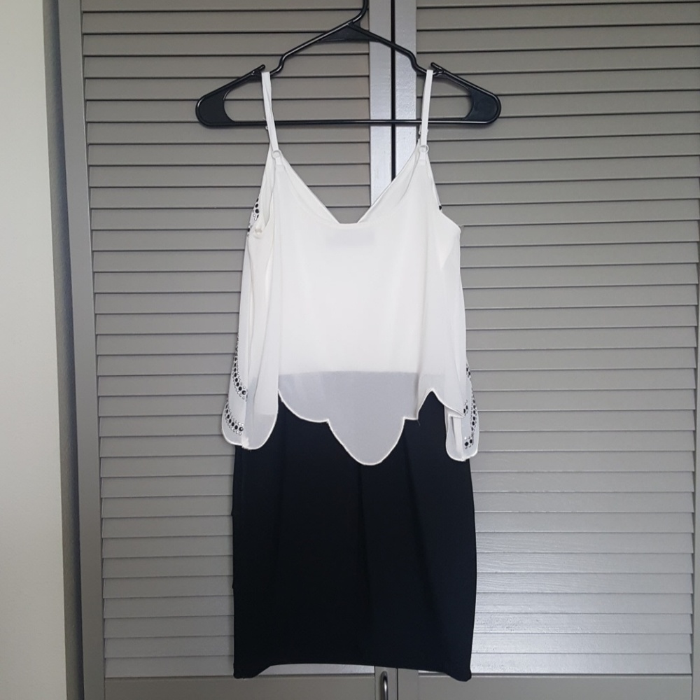 White and Black Studded Dress - Picture 3 of 5