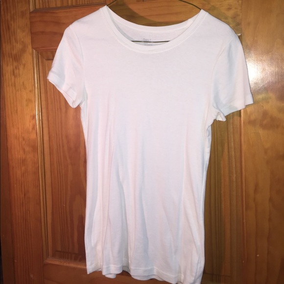 Plain White Tee from Gap - Picture 1 of 3