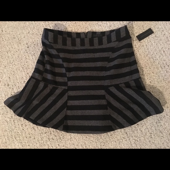 •NEW•Chic Striped Circle Skirt •NWT•14 - Picture 4 of 16