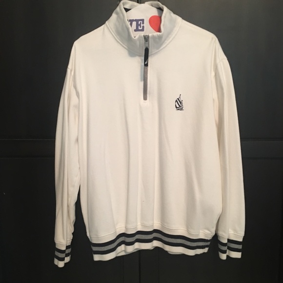 White Nautica Sweater 🔥🔥 Size large - Picture 2 of 3