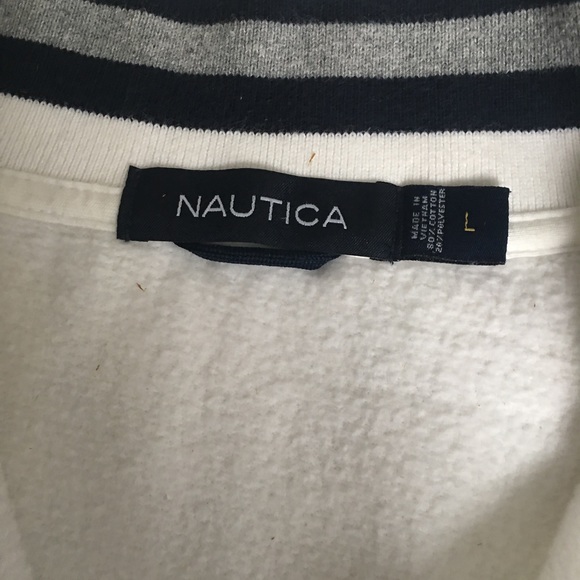 White Nautica Sweater 🔥🔥 Size large - Picture 3 of 3