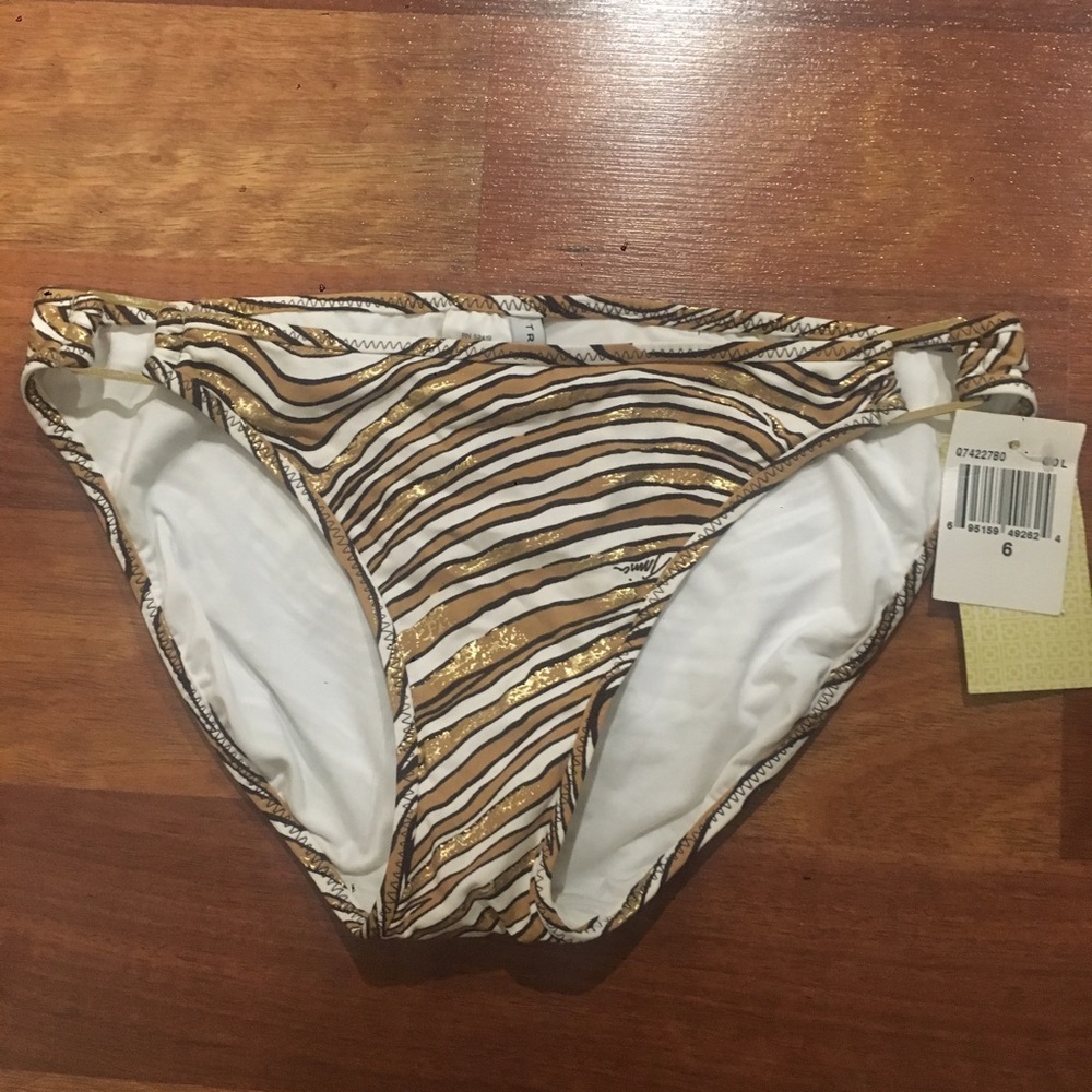 Trina Turk bathing suit bottom. Size 6 fits like 4