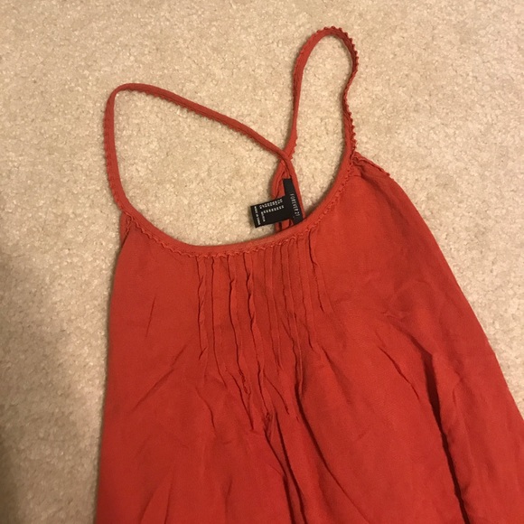 Super cute tank top- forever 21! - Picture 2 of 3