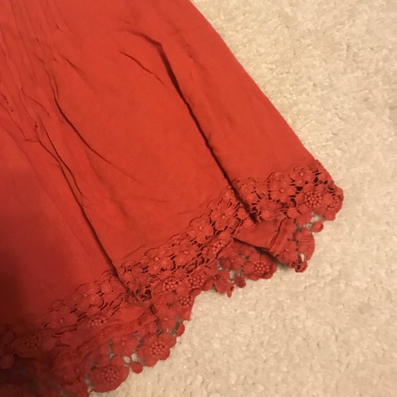 Super cute tank top- forever 21! - Picture 3 of 3