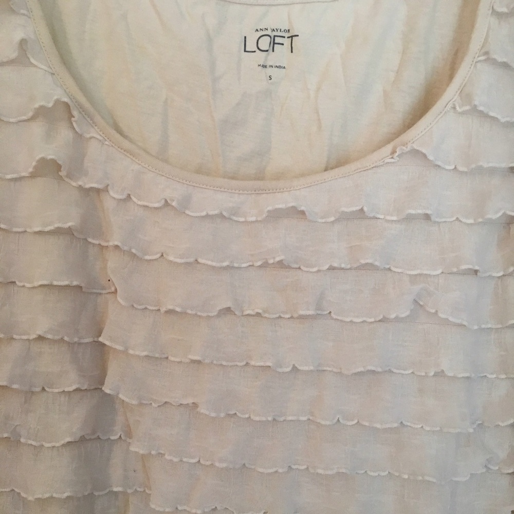 LOFT Ruffle Tank - Picture 2 of 3