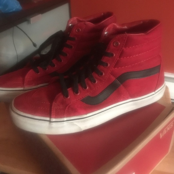 Vans Sk8-Hi Chilli Pepper/Black shoes - Picture 1 of 4
