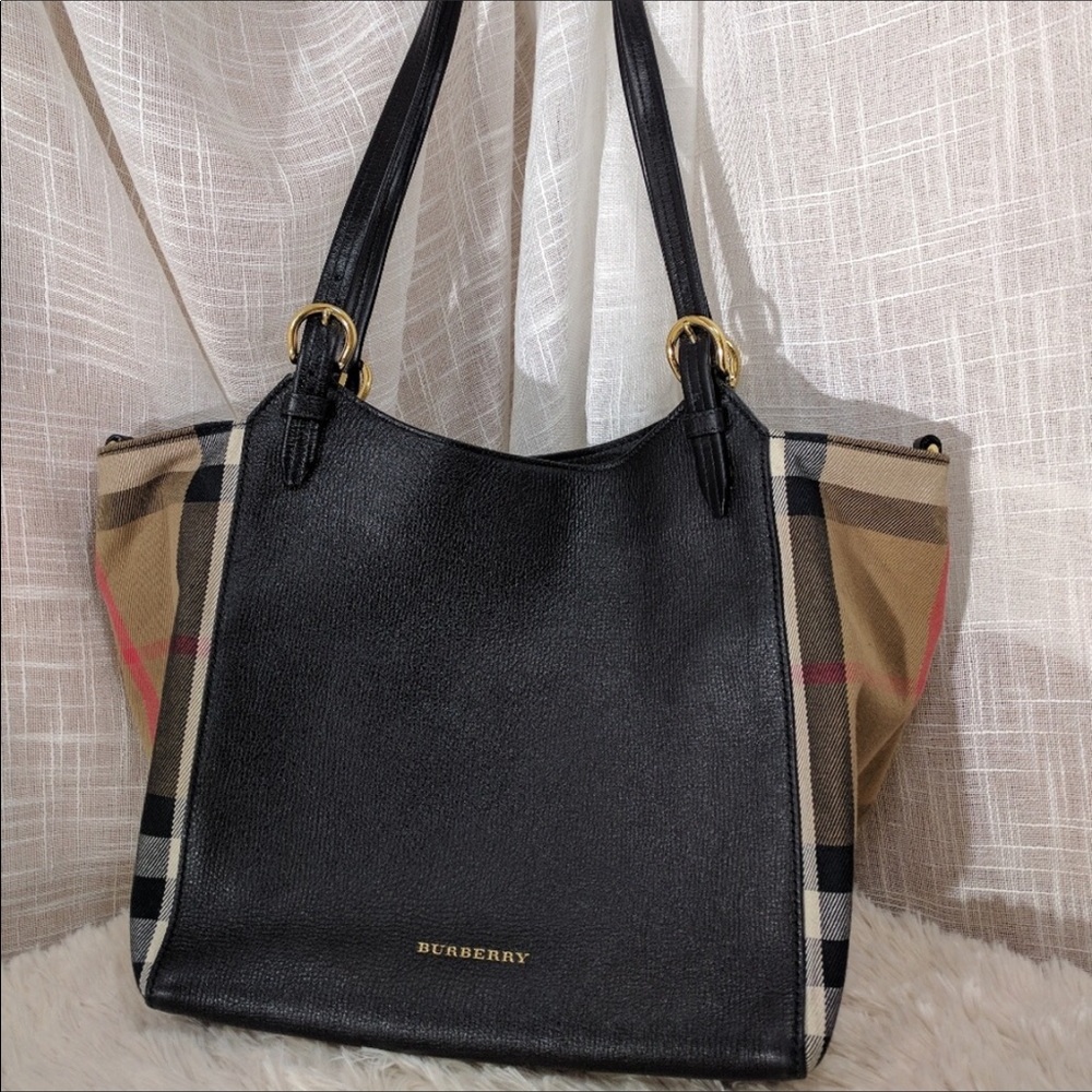 Burberry Canterbury Leather and House Check purse