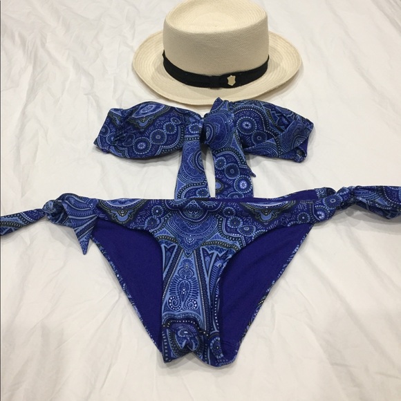 👙 - Picture 1 of 2