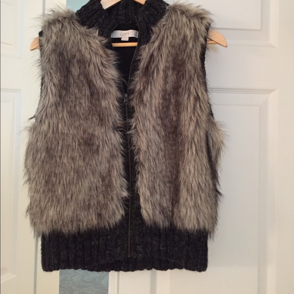 LOFT  sweater/faux fur vest