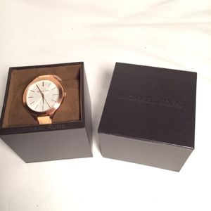 MICHAEL KORS  Runway Rose Gold Ladies Watch