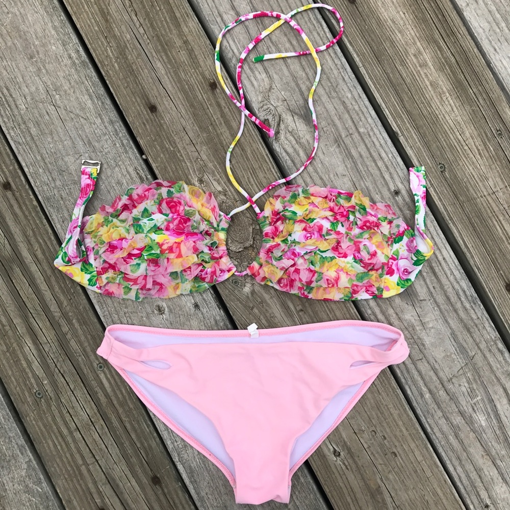 Floral and pink bikini set