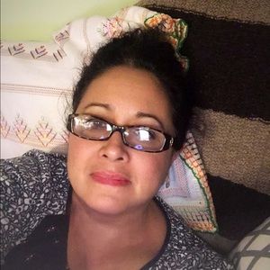 Meet your Posher, Cristina