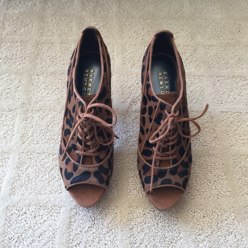 NWOT Barneys New York Animal Print Booties