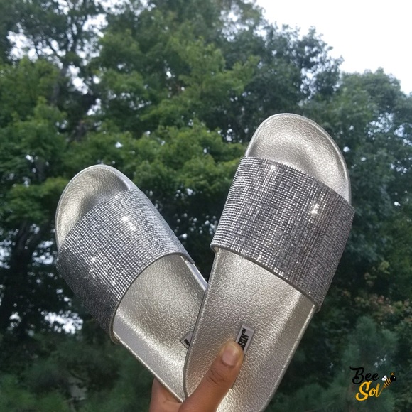 Rhinestone SILVER Diamond Sandals - Picture 2 of 5