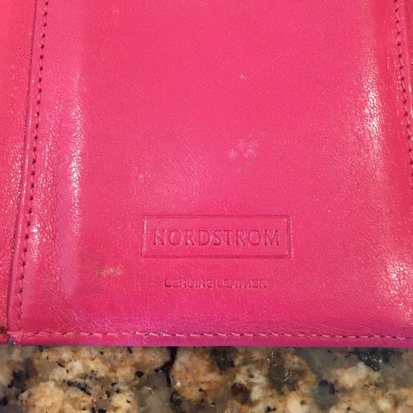 Pink Nordstrom leather wallet - Picture 3 of 4
