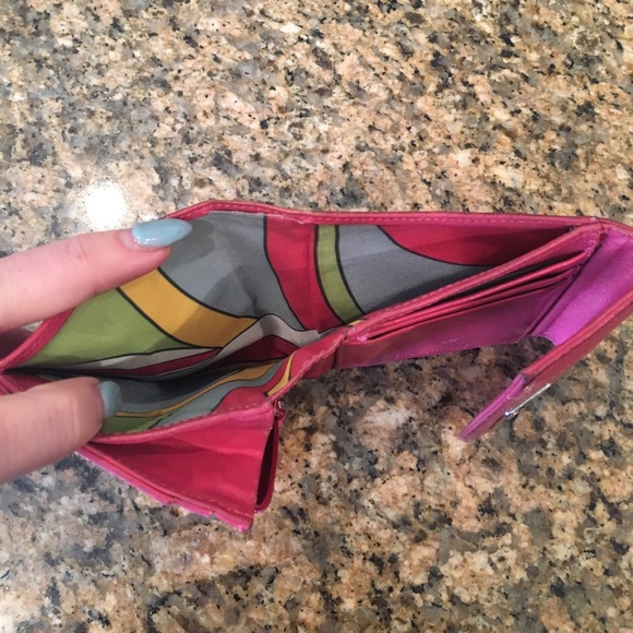 Pink Nordstrom leather wallet - Picture 4 of 4