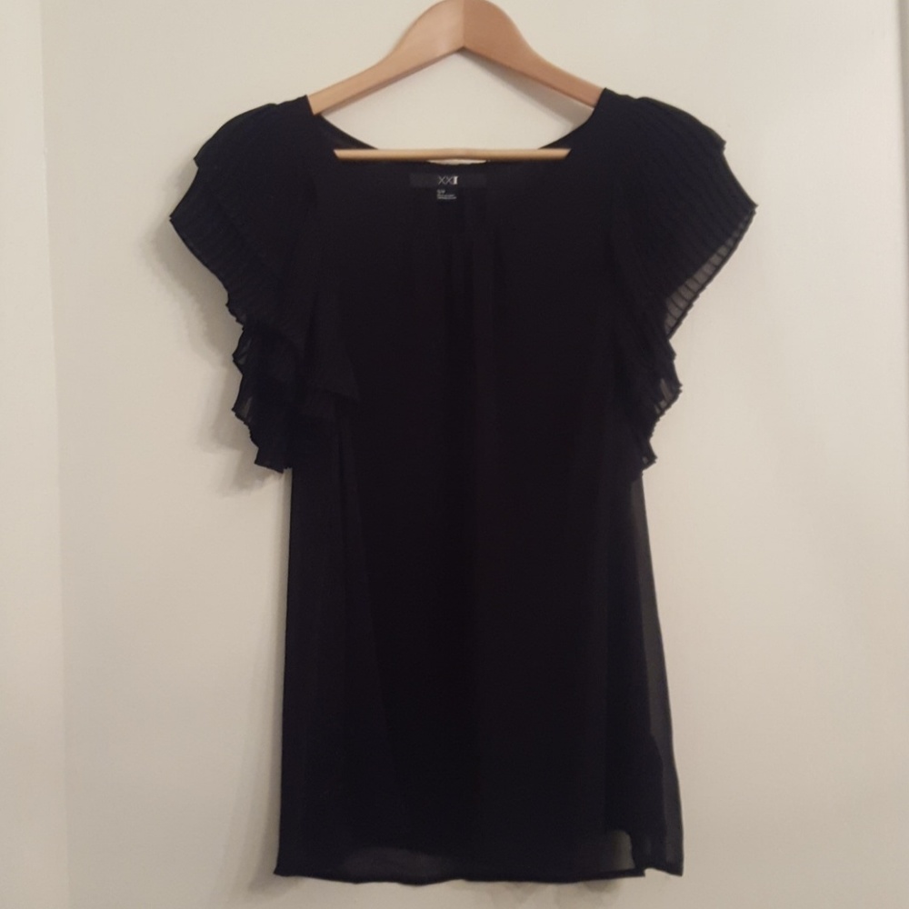 Flutter Pleated Sleeve Black Top