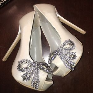 Vera Wang Bridal Shoes