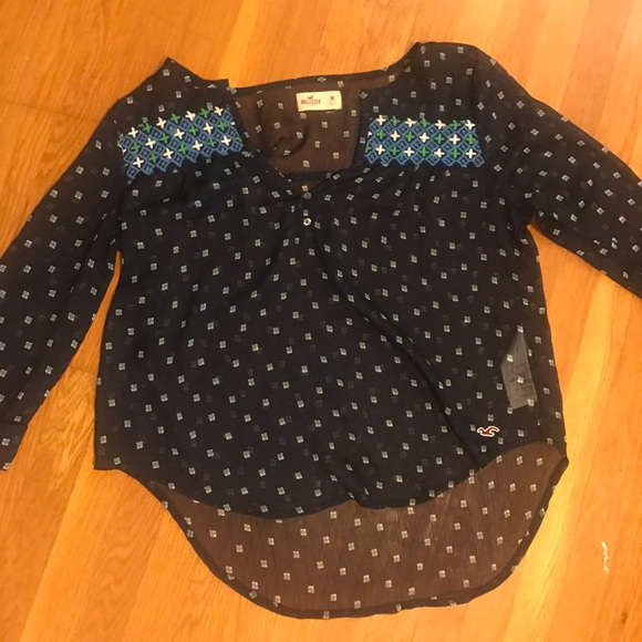 Hollister Blouse- Women's Medium - Picture 4 of 7