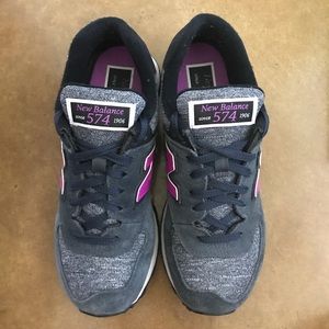 574 New Balance Sneakers