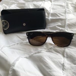 Rayban New Wayfarer sunglasses