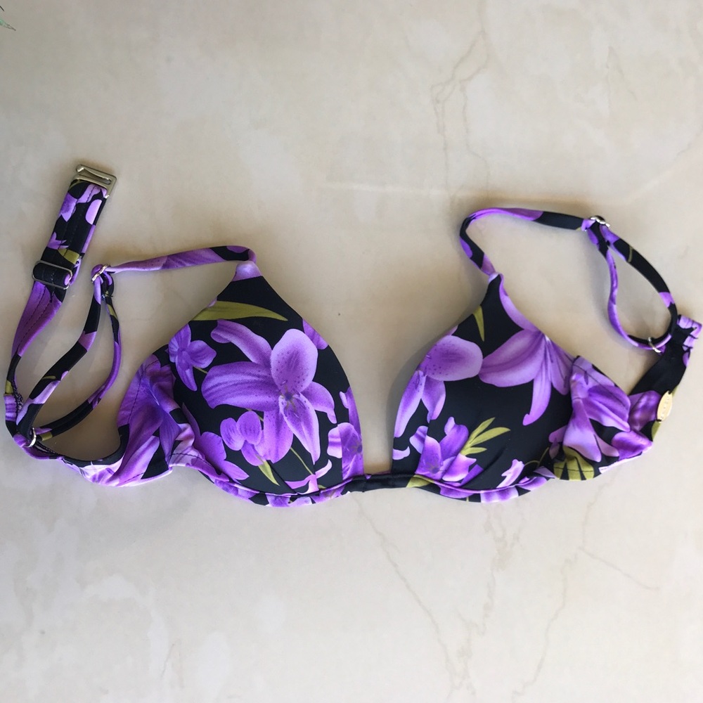 SALE‼️bikini bay flora oasis top