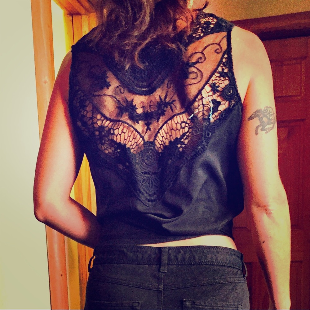 Medium People black Lace back shirt