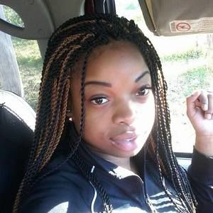 Meet your Posher, Clarissa