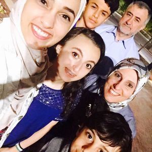 Meet your Posher, Wesam