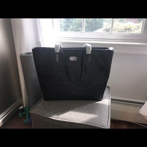 Michael kors laptop tote