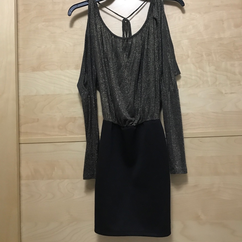 Gold and black bodycon dress