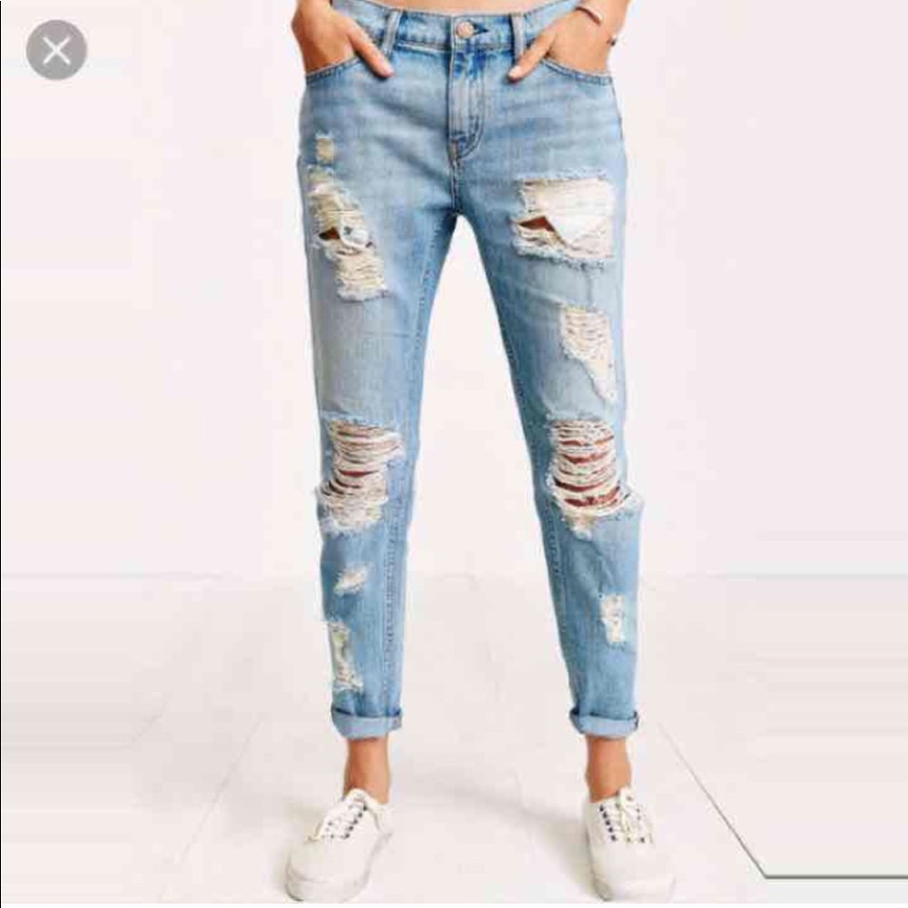 BDG Slim Boyfriend Jeans