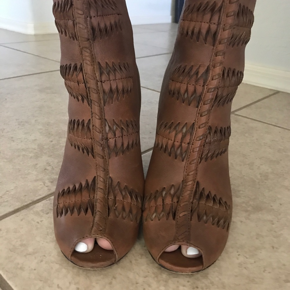 Sam Edelman Krosby bootie in whiskey