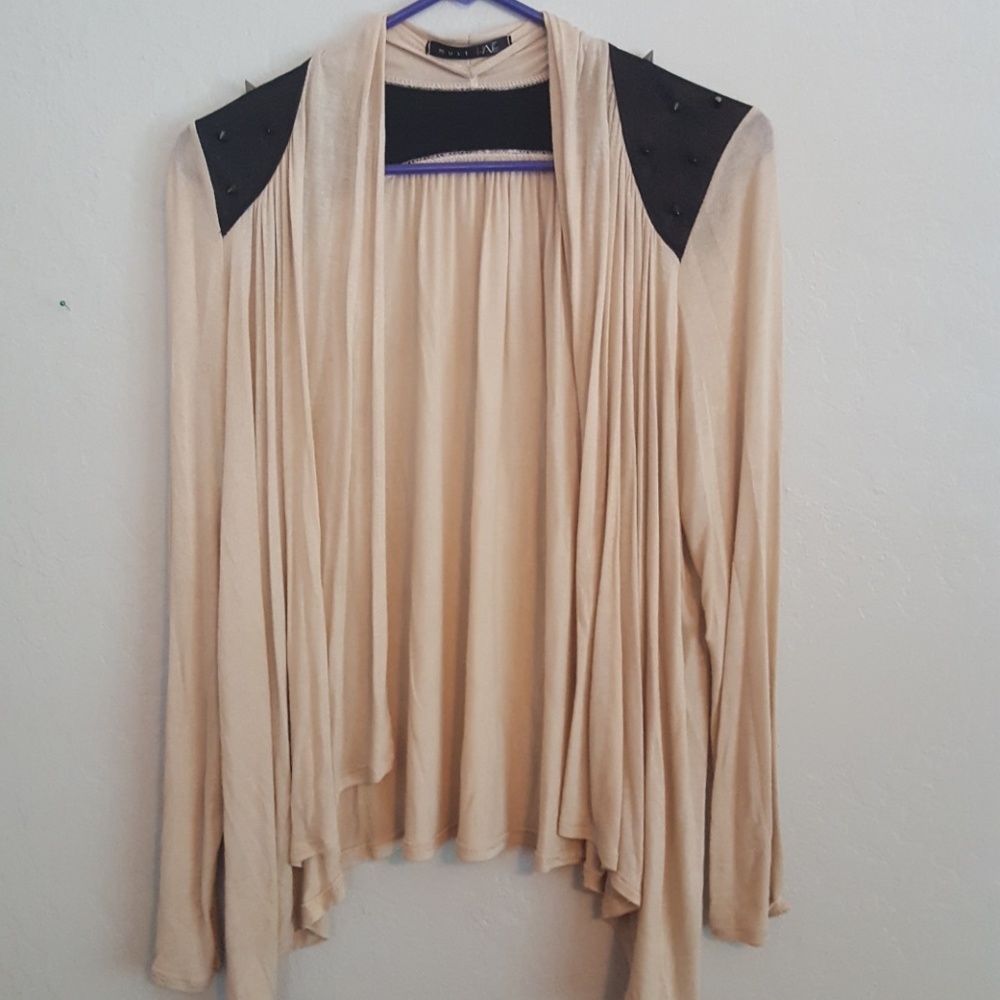 Cream Long Sleeved Sweater with Shoulder Spikes