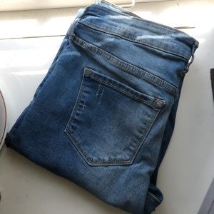 Old navy rockstar jeans