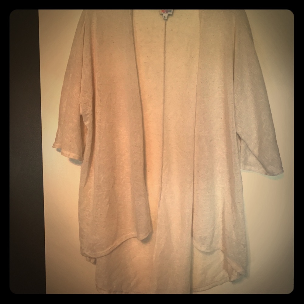 LuLaRoe Cream Lindsey!