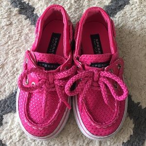 Kids pink sperrys