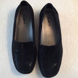 Black Trotters loafers