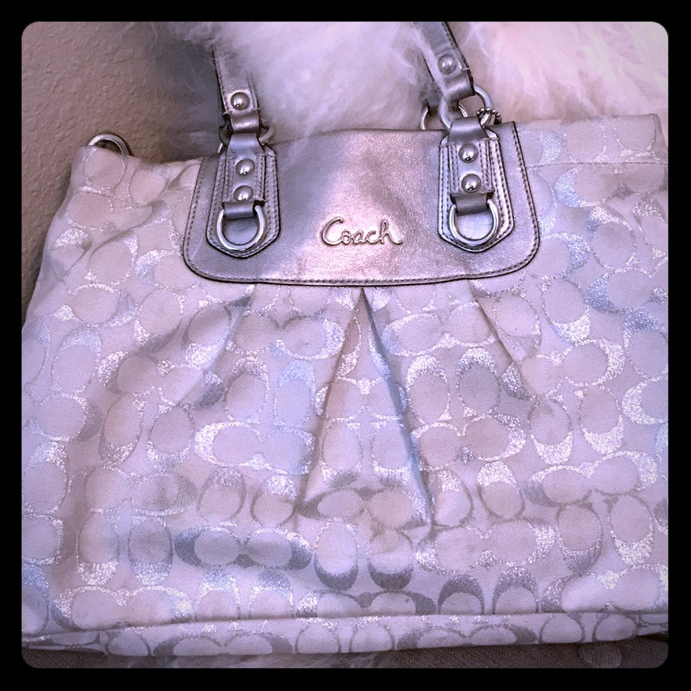 Beautiful Silver & white Coach bag