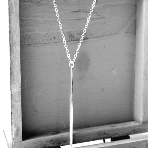 🔥LAST ONE!🔥Silver Bar Necklace and Chain - Picture 4 of 7