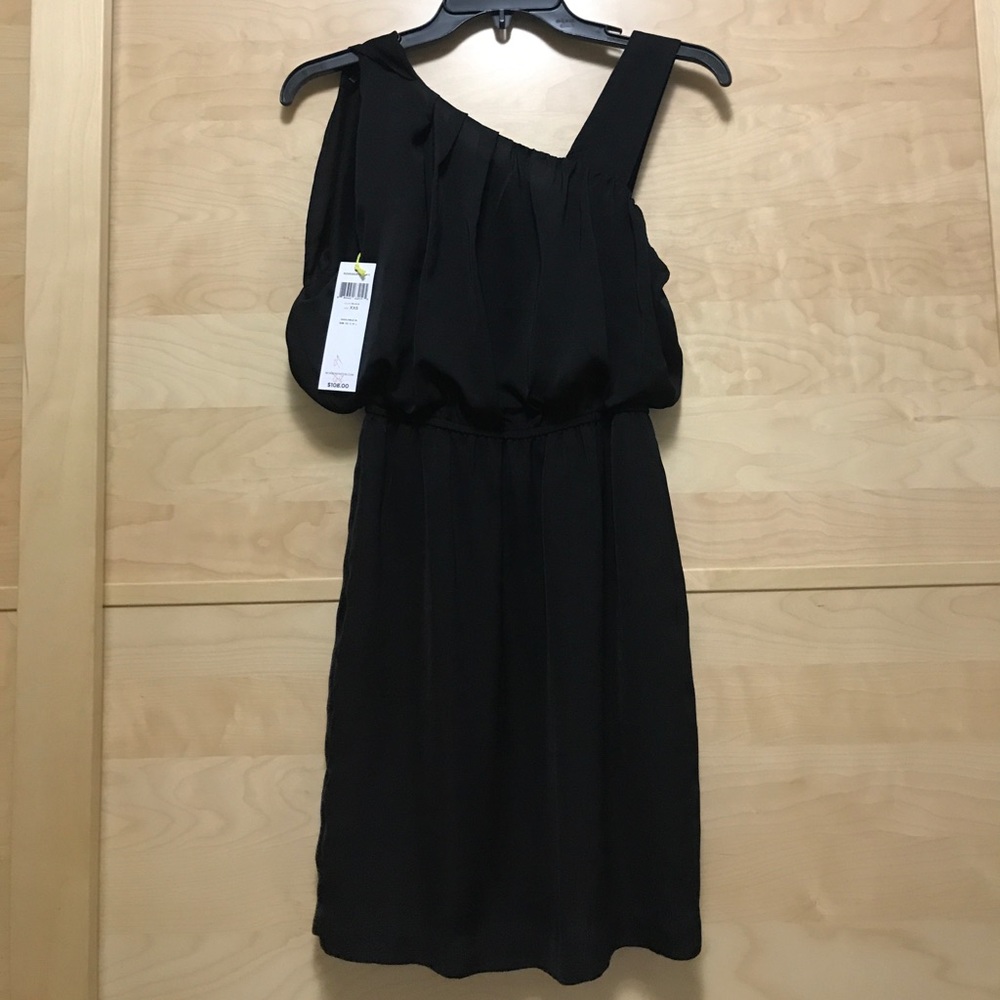 BCBGeneration black asymmetric-neck dress