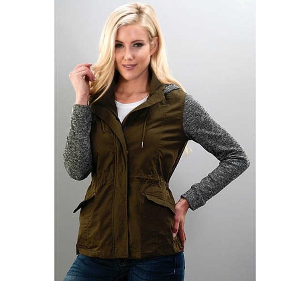 Olive lightweight Hooded Jacket - Picture 2 of 7