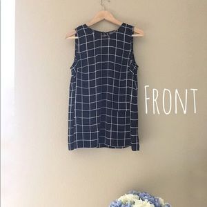 Vince Camuto Geometric Tank with Front Pockets