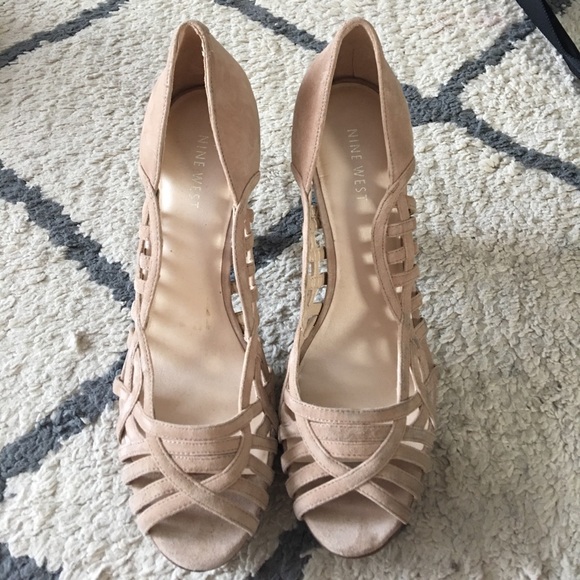 Nine West heels - Picture 1 of 4