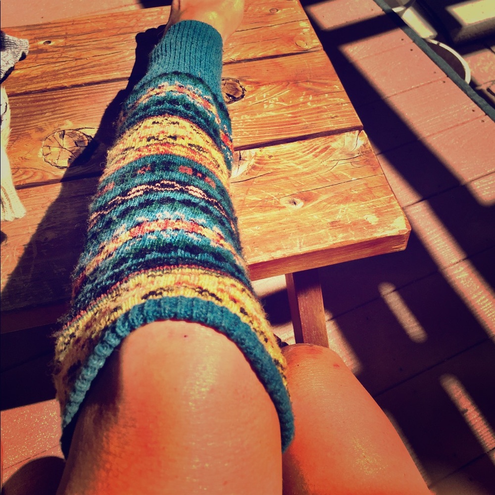 Blue and tan leg day warmers
