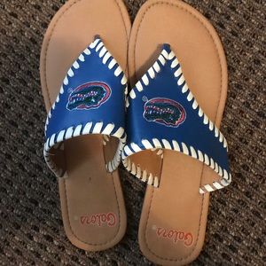 look alike gators jack rogers