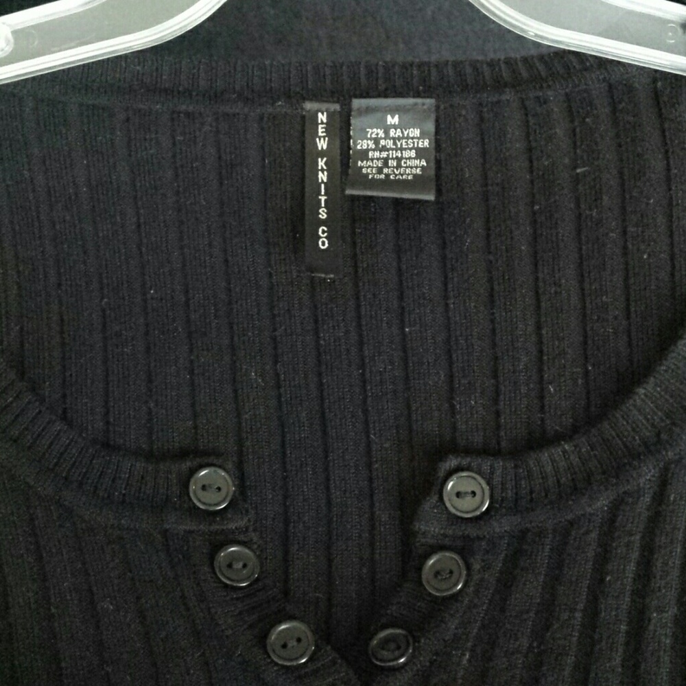 NEW KNITS CO black quarter sleeve sweater size med